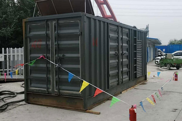 长宁发电机租赁空气滤清器多久更换一次?